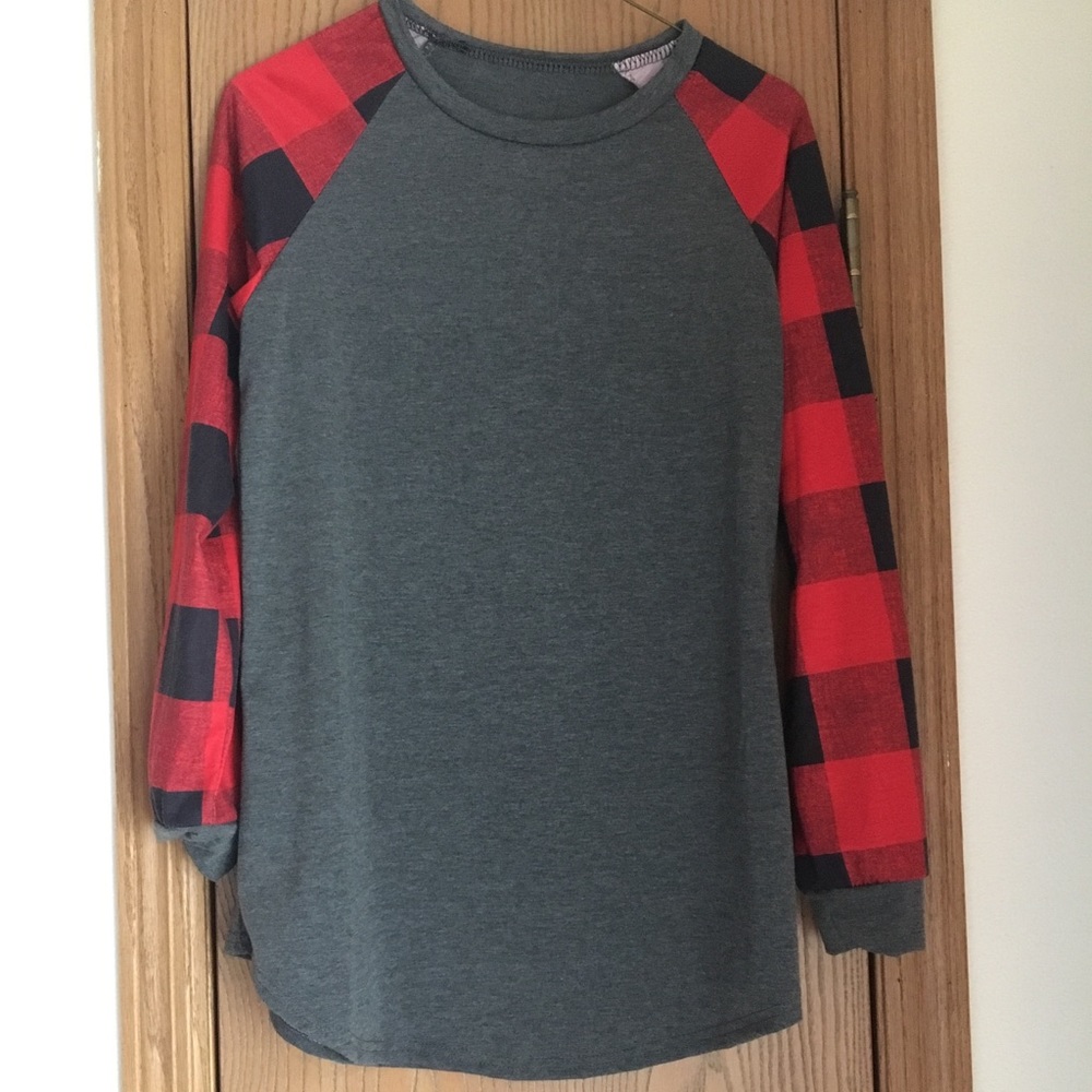 Boutique plaid top